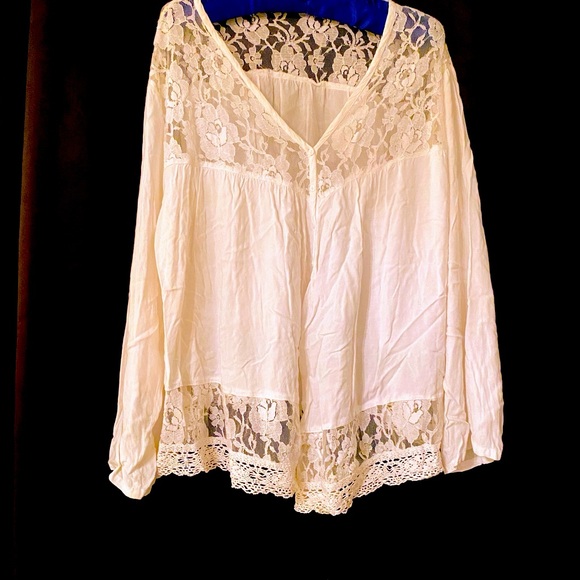Karen Kane women’s v-neck blouse size large - Picture 1 of 13